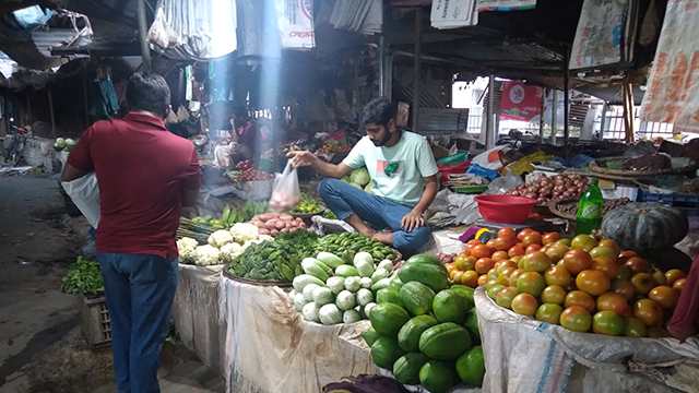 চাঁপাইনবাবগঞ্জ নিউ মার্কেট সবজি বাজার