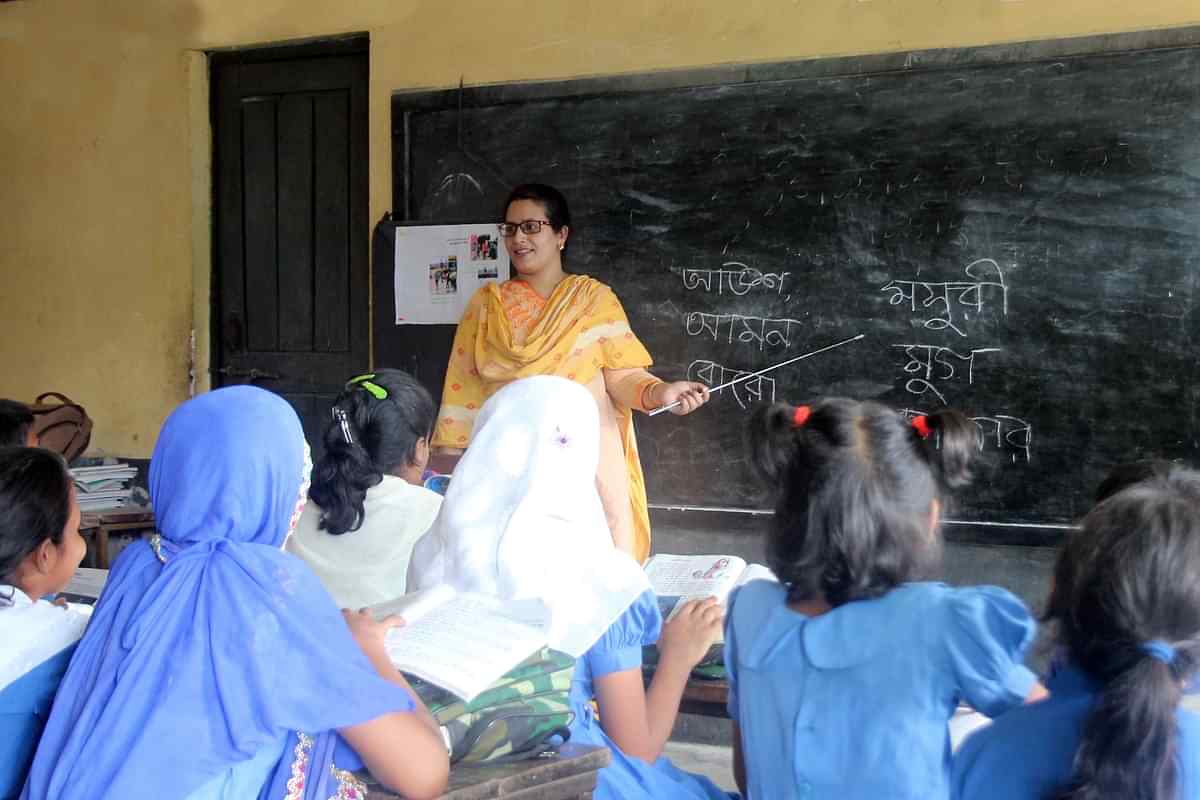 প্রাথমিক শিক্ষক নিয়োগে নতুন বিজ্ঞপ্তি প্রকাশ