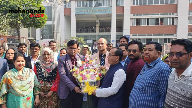 চাঁপাইনবাবগঞ্জ জেলা সদর  হাসপাতাল পরিদর্শনে এমপি আব্দুল ওদুদ 